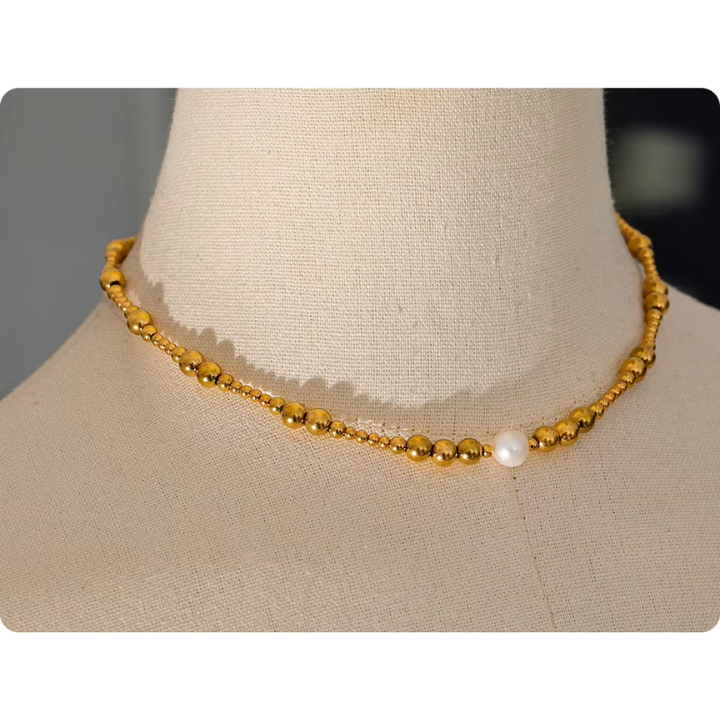 Collar de Perlas Naturales Chapado en Oro 18K