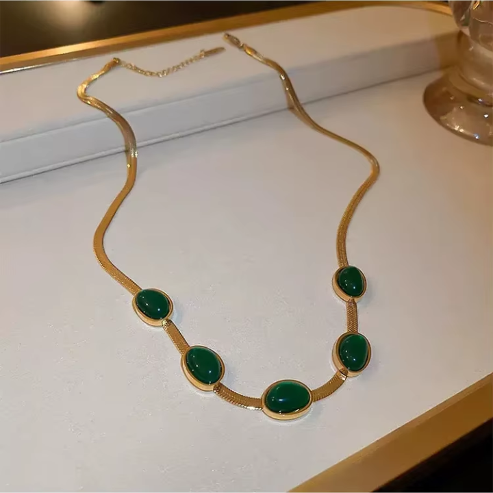 Conjunto de Joyería en Esmeralda