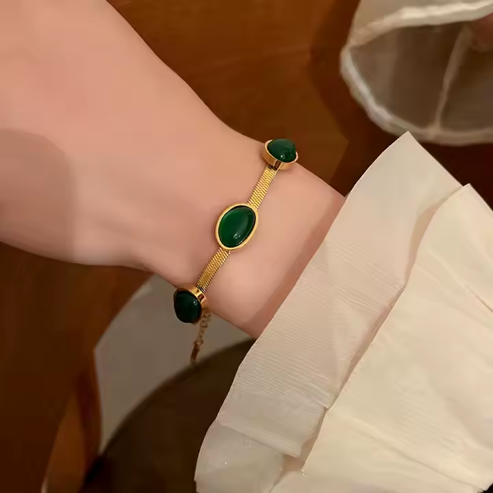 Conjunto de Joyería en Esmeralda